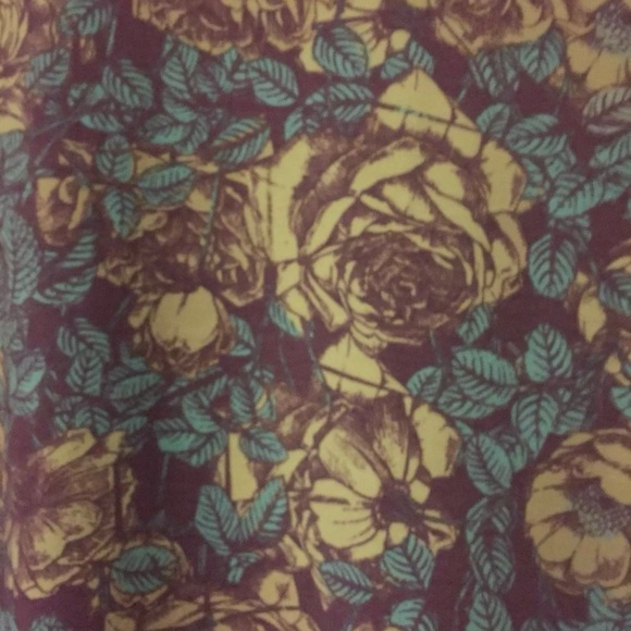 LuLaRoe Julia - Picture 3 of 3